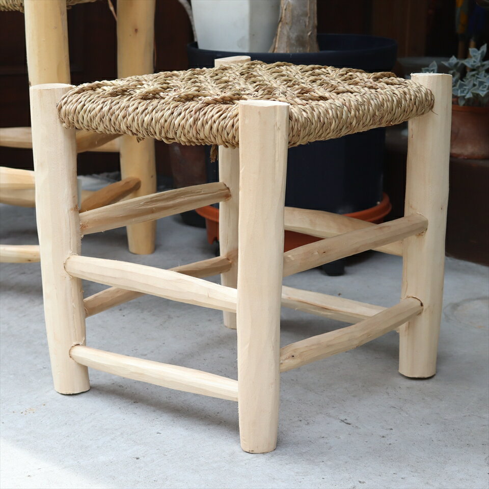 モロッコ 水草で編んだスツール 【現品お届け】/座面30x31cm　高さ32.5cm moroccan straw stool 3