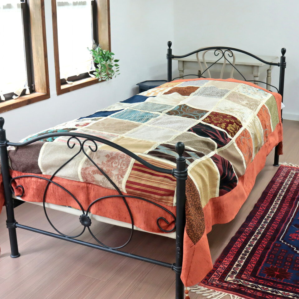 Rakuten - 【15%OFFクーポン対象】ベッドカバー ベッドスプレッド シングルサイズ パッチワーク シュニール素材 インテリアファブリック トルコ製