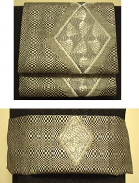 菱とり紋　三重紗　袋帯