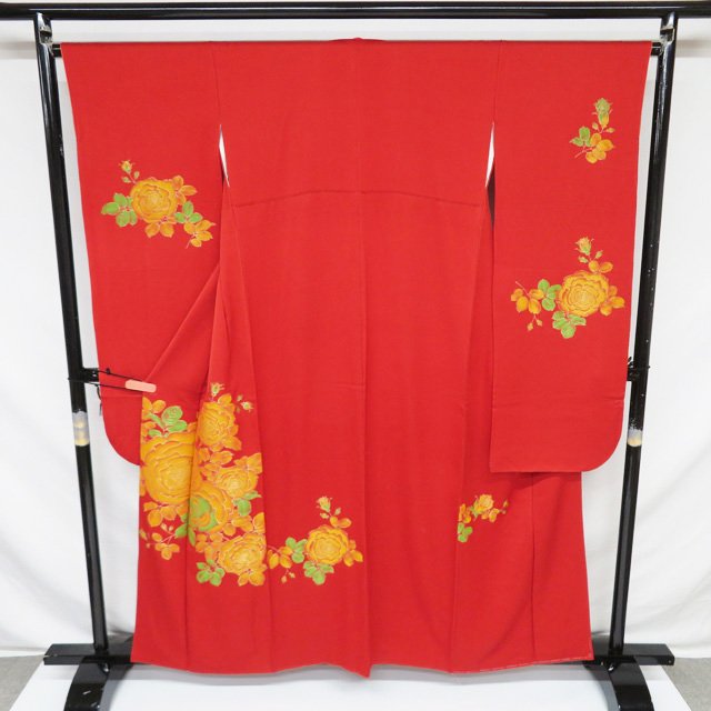 Rakuten - 【 中古 】 振袖 リサイクル着物 成人式 結婚式 結納 花模様 薔薇 赤色 多色 金 身丈159.5cm 裄66cm M A1237-1 [和服 振袖 レンタルアップ アウトレット セール 販売 バーゲン 送料無料 きもの北條]