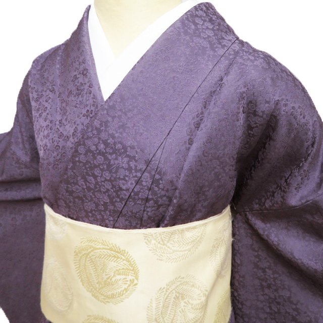 Rakuten - 【 中古 】 色無地 リサイクル着物 正絹 袷 カジュアル 紋なし 地模様 花模様 葡萄鼠色 身丈160cm 裄65cm M A1222-2 [和服 お茶会 お茶席 茶道 アウトレット きもの kimono 送料無料 きもの北條]