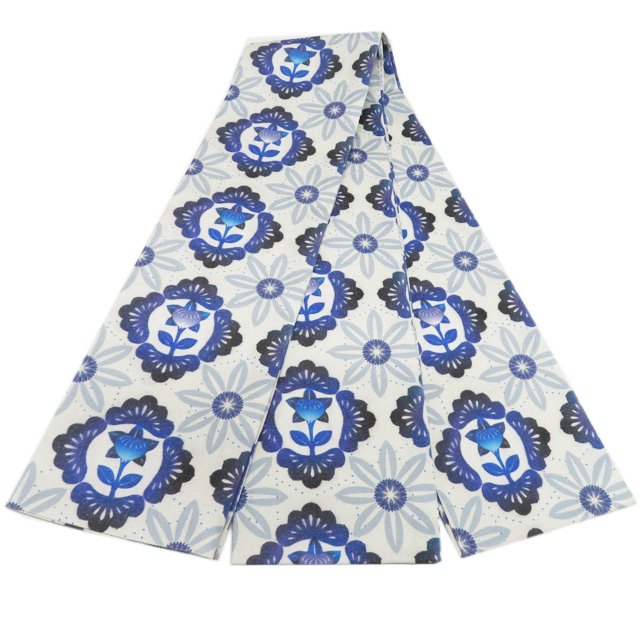 Rakuten - 新品 半幅帯 正絹 カジュアル 未仕立て 全通 花模様 松 橘 銀通し 灰白色 青系色 多色 A1127-7 [和服 半幅帯 kimono 美品 送料無料 きもの北條]