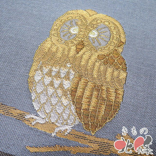 【 未使用 】 袋帯 正絹 カジュアル 未仕立て 作家物 落款 市松取り お太鼓柄 クロウの図 松葉 箔糸 銀通し 黒色 多色 A1294-10 [観劇 コンサート お茶会 パーティー お食事 洒落袋帯 kimono 送料無料 きもの北條]