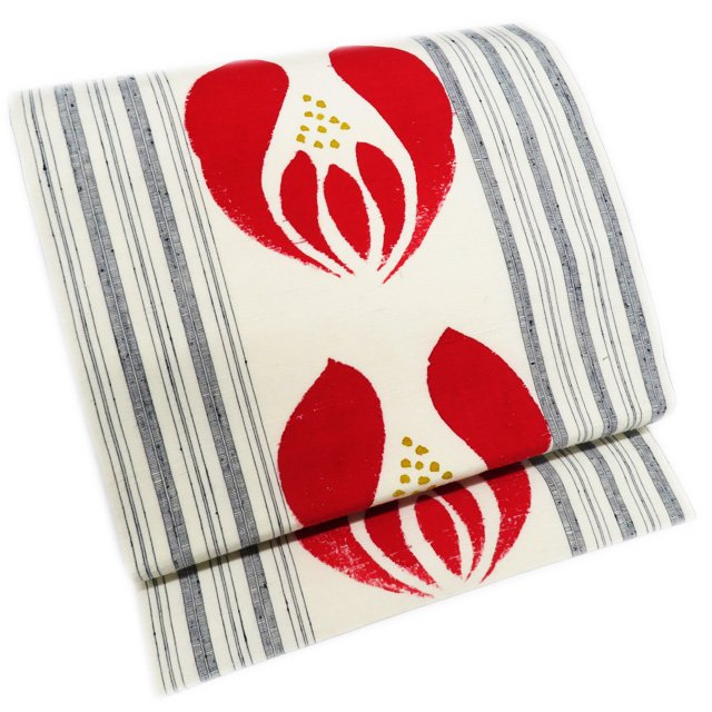 ＼ FINAL PRICE ／ 【 中古 】 名古屋帯 なごや帯 リサイクル 正絹 紬地 カジュアル 仕立て上がり 花の図 生成色 赤色 黒色 A957-13 [ 和服 着物 帯 きもの kimono アウトレット 普段使い 送料無料 きもの北條]