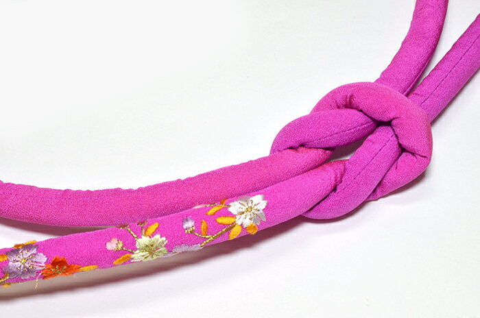 正絹帯締め 丸ぐけ ピンク 刺繍入り 【帯じめ】【日本製】【振袖】【成人式】