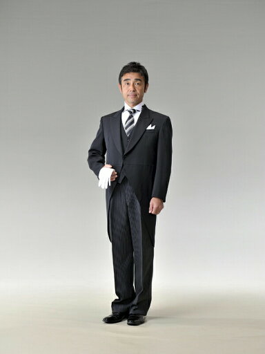 【レンタル】サマーモーニング レンタル フルセット お父様【往復送料無料】 送料無料 お直し可能 モーニング(上衣・ベスト・ズボン)/ウイングカラーシャツ/ネクタイ/サスペンダー/アームバンド/ポケットチーフ/カフス/手袋 貸衣装 結婚式 ウェディング ブライダル