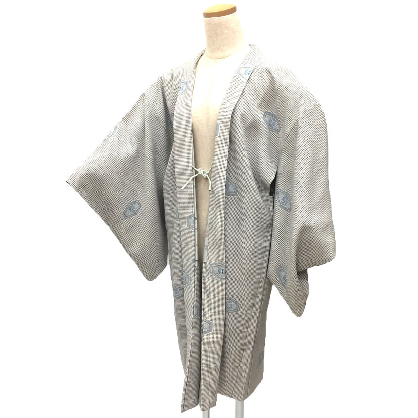 本日のみご奉仕価格に！美しい装い 逸品 秋単衣 地空き 飛び柄小紋 仕立て上がり 美しい装い 逸品 秋単衣 地空き 飛び柄小紋 仕立て上がり