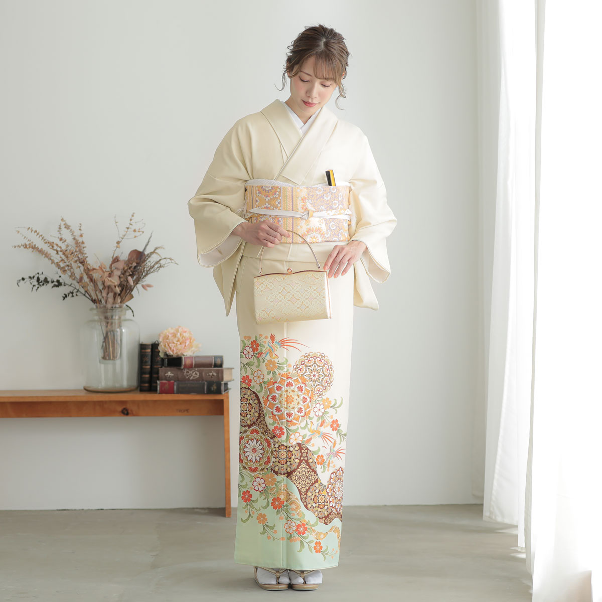 色留袖レンタル フルセット【レンタル】ジャパンスタイル「E204 ベージュ　華紋鳳凰 」 留袖 レンタル レンタル留袖 姉 妹 従姉妹 叔母 伯母 色留袖 結婚式 レンタル 留袖 ホテル・式場への配送OK！