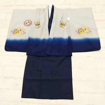 【中古】 特価 男児 着物 5歳 アンサンブル 襦袢 羽織 はおり きもの こども 子ども 男の子 アウトレット リサイクル 子供 グレー ネイビー 紺色 中古きもの お正月 七五三 祝い着 ck-0009 z