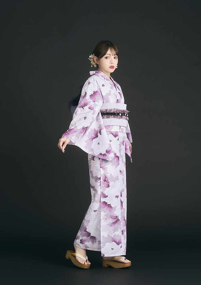 ■新作【浴衣】【吉木千沙都?華徒然】お仕立て上がり浴衣 「牡丹・フランボワーズ」 身丈165 裄68