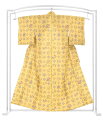 “SALE7日18時迄!” 【GWバーゲン】【国画会会員 岡本隆志】 本手加工型絵染紬絵羽 ※八掛なし 「市松に蝶・ぶどう・貝文」 次のご紹介はお約束できません...