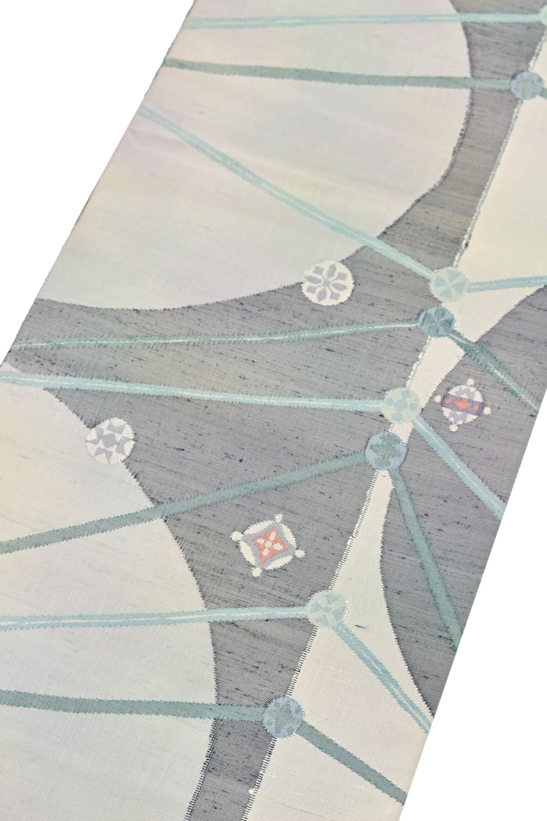 【お仕立て上がり・中古美品】創作すくい織紬地袋帯「七宝幾学紋様」 ☆着姿に風情のアクセント！