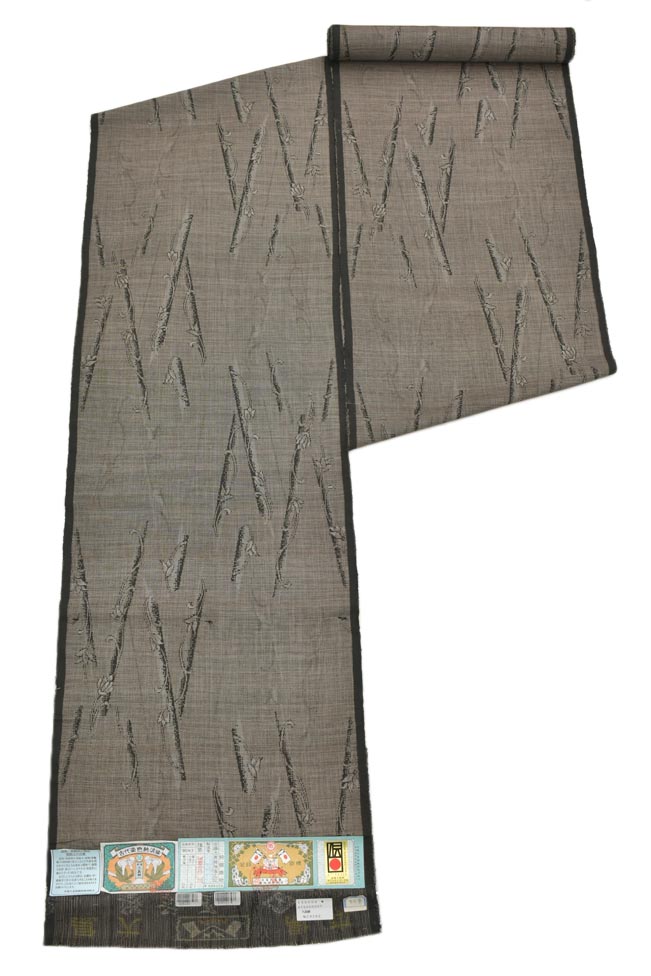 【ブラックフライデー限定】 【本場大島紬】 伝統的工芸品 9マルキカタス式 古代染色純泥染 「唐花霞」 絣の濃淡で魅せる… 9マルキの詰まった逸品。