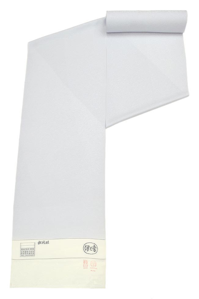 絹の頂点【伊と幸・松岡姫】 特選紋意匠色無地着尺 手引染め・八掛付き 「小花唐草紋・白菫色（69）」 きもの市場オリジナルの100色展開！ 貴方だけの和姿へ…