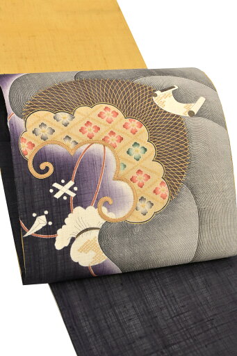 【年に一度の本決算バーゲン】 【夏物】 【鷹ヶ峰 しょうざん】 特選本手加工友禅刺繍袋帯 紋紗紬地 ≪御仕立て上がり・中古美品≫ 「吉祥大蓑文」 サラリとした絹地を飾る金彩・刺繍・友禅の美! 【年に一度の本決算バーゲン】 【夏物】 【鷹ヶ峰 しょうざん】 特選本手加工友禅刺繍袋帯 紋紗紬地 ≪御仕立て上がり・中古美品≫ 「吉祥大蓑文」 サラリとした絹地を飾る金彩・刺繍・友禅の美!