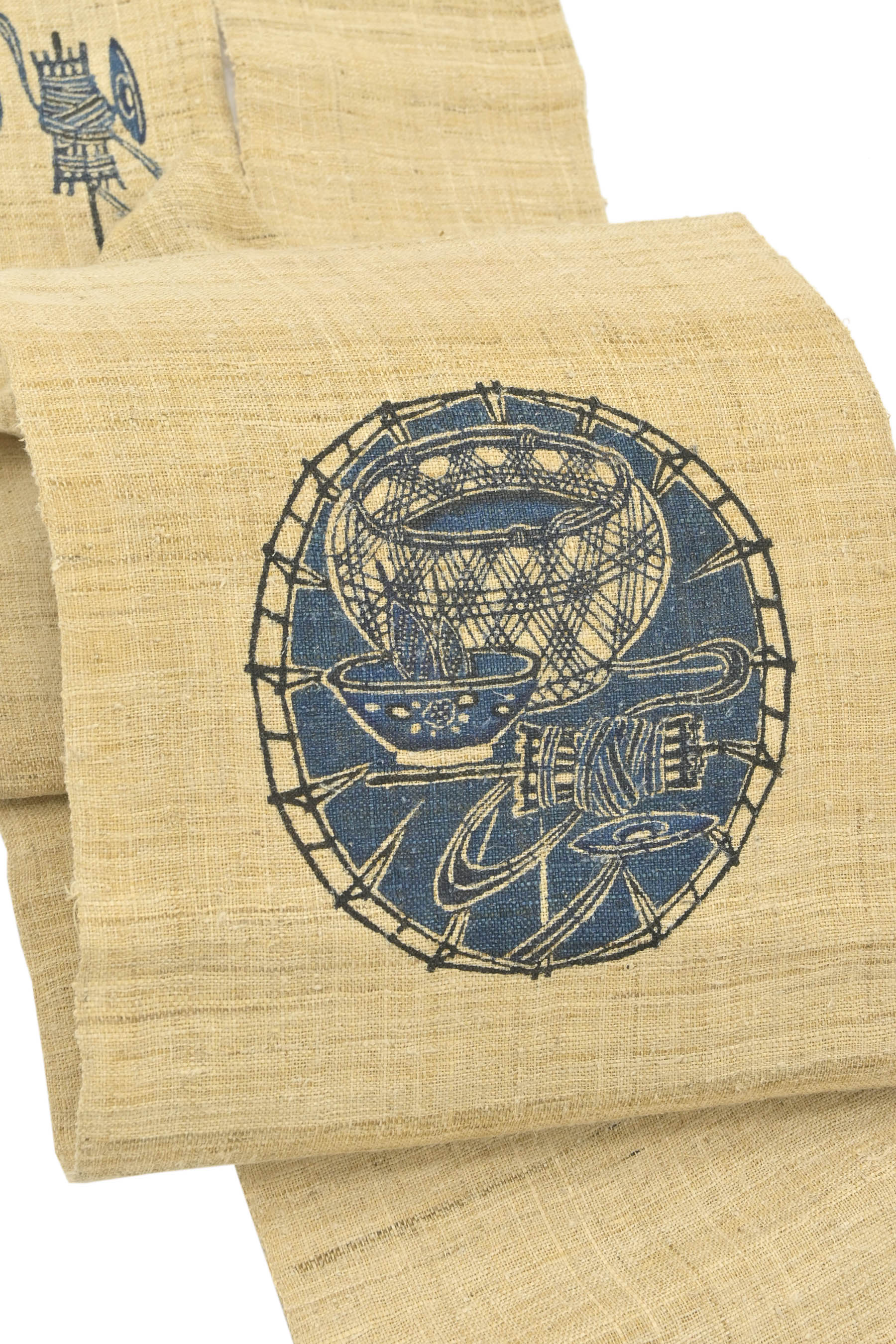 【大蔵ざらえ】 【メガ割在庫処分】 【夏帯】【人間国宝・玉那覇有公】 特選本場琉球紅型八寸名古屋帯 ..