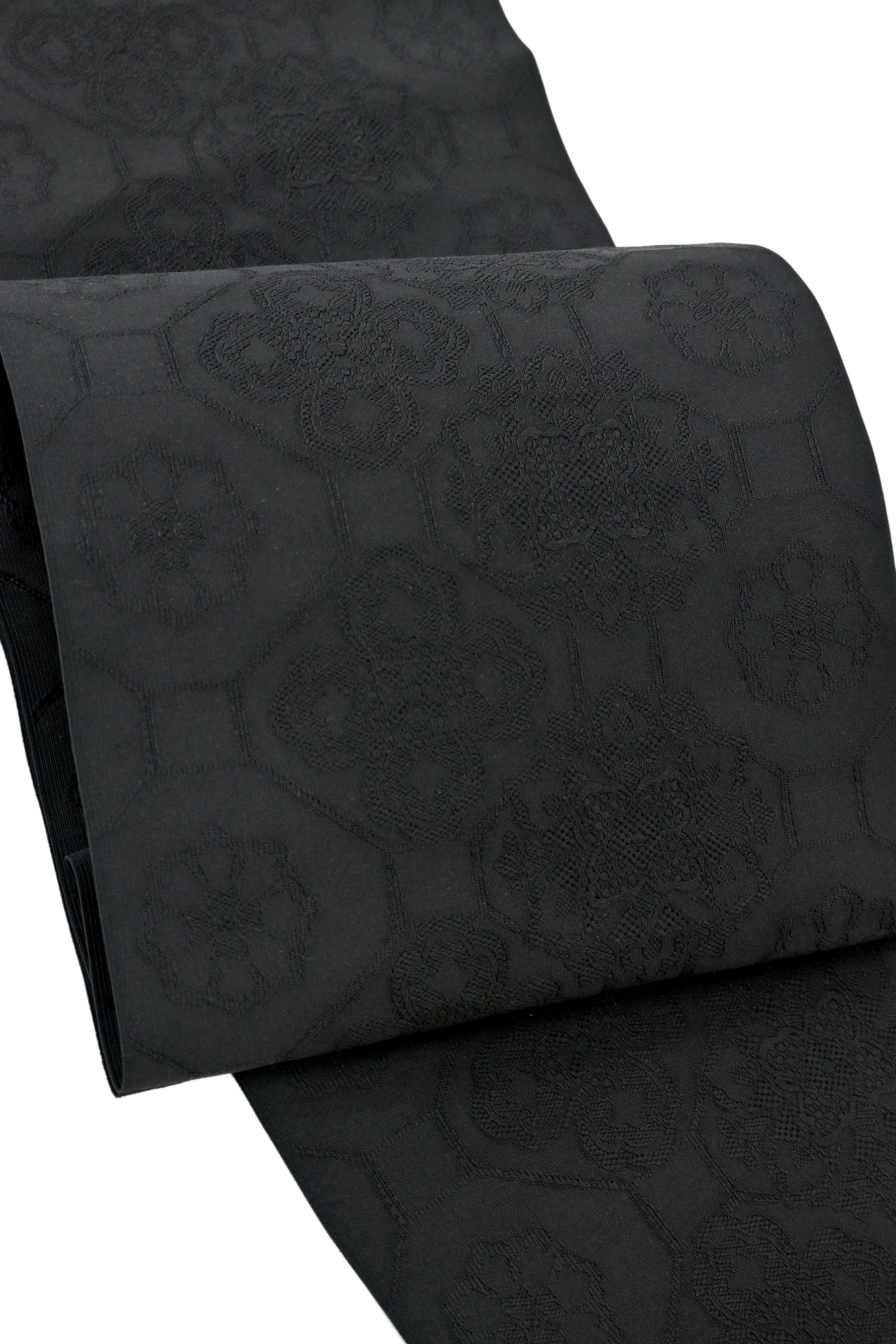 ☆【弔事におすすめ】しめやかなる席に。気品ある後姿 西陣紋つづれ全通 八寸帯　黒共　蜀甲装飾華文 　7