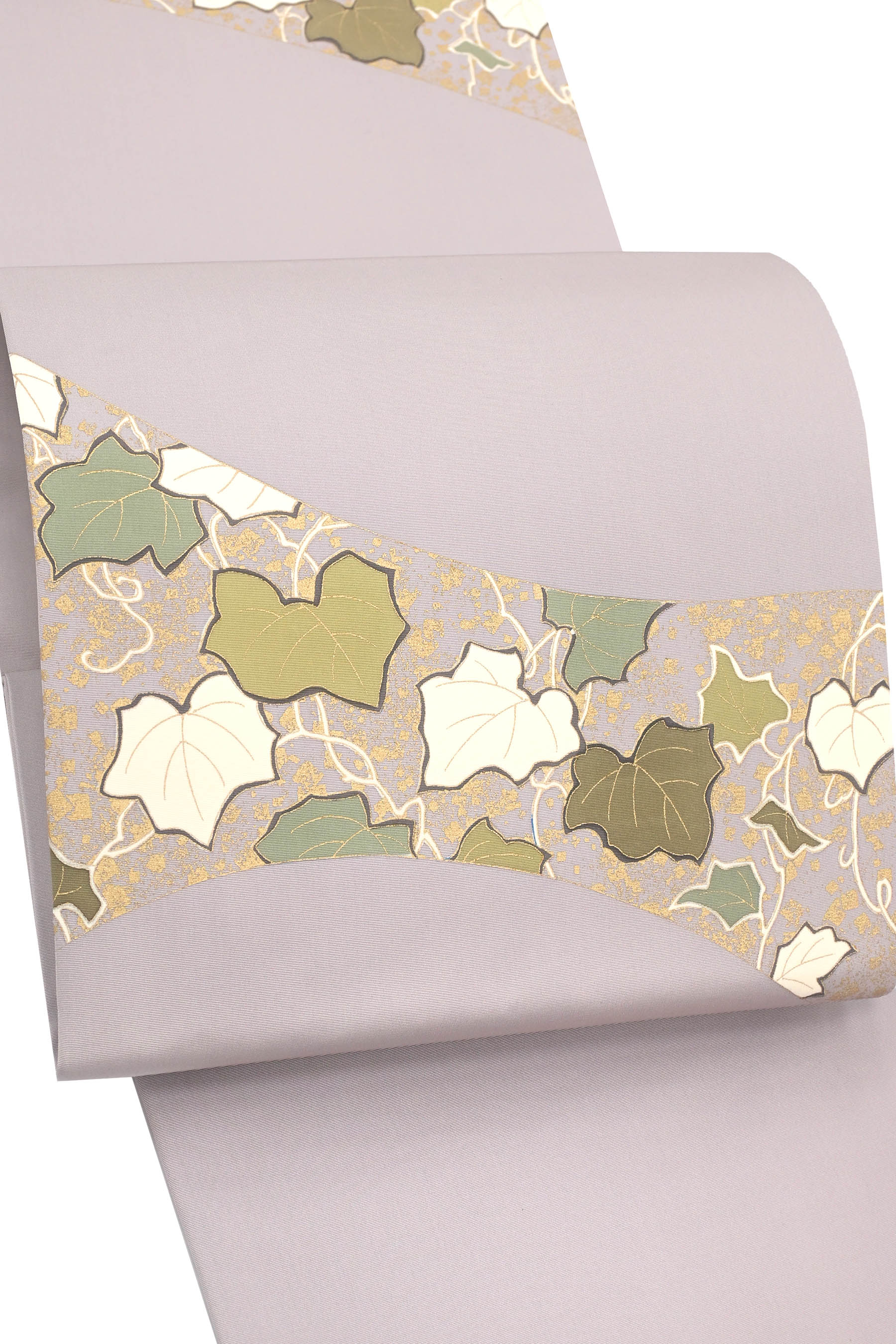 【お得なエブリデイロープライス】 特選京友禅塩瀬九寸名古屋帯 ≪お仕立て上がり・中古美品≫ 「蔦の葉文」 穏やかな地色に映える… 艷やかな趣味柄！