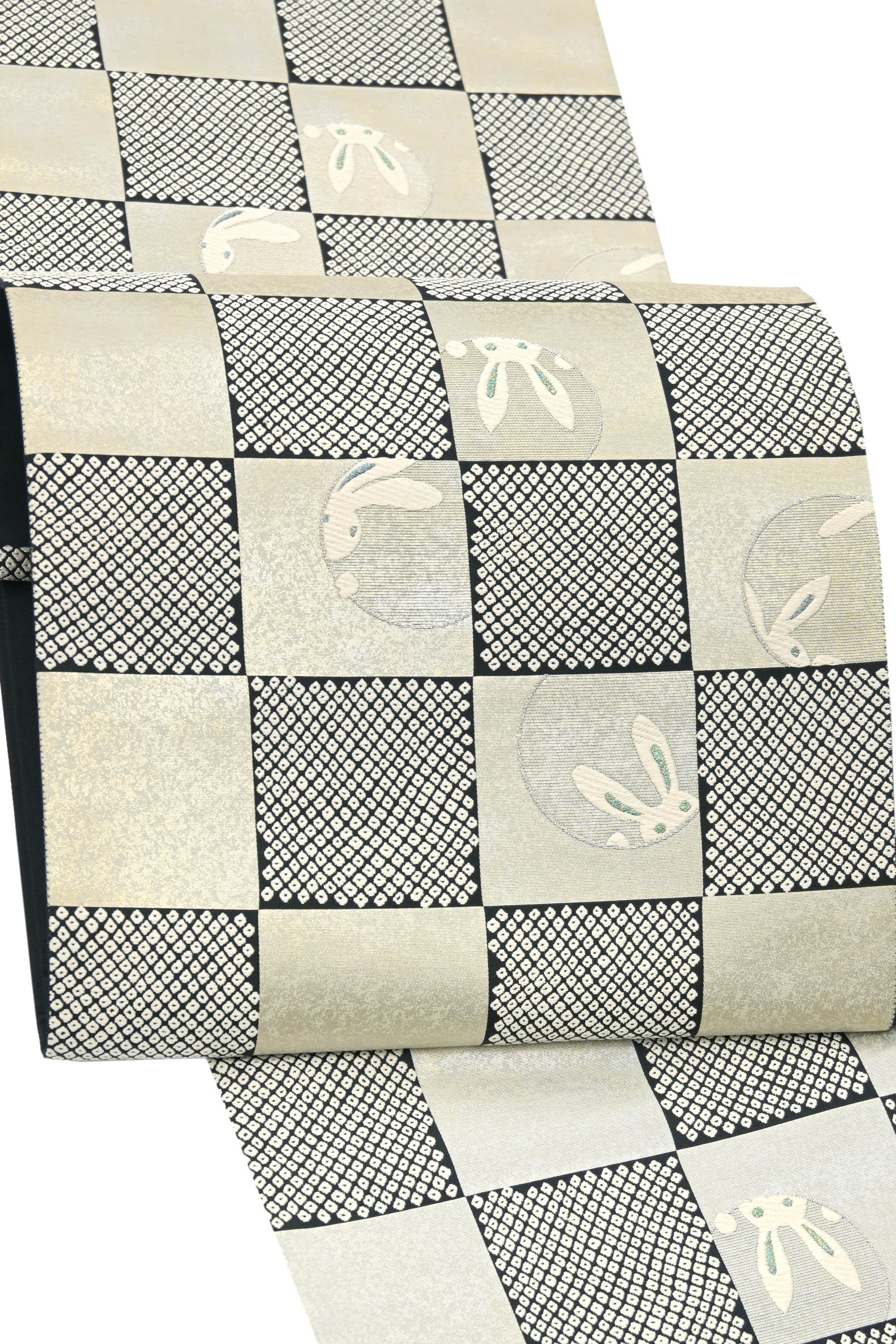 【お得なエブリデイロープライス】 正絹創作袋帯 ≪御仕立て上がり・中古美品≫ 「織疋田のぞきうさぎ丸紋」 ユニークなデザイン 今欲しい、すぐ締めたい！