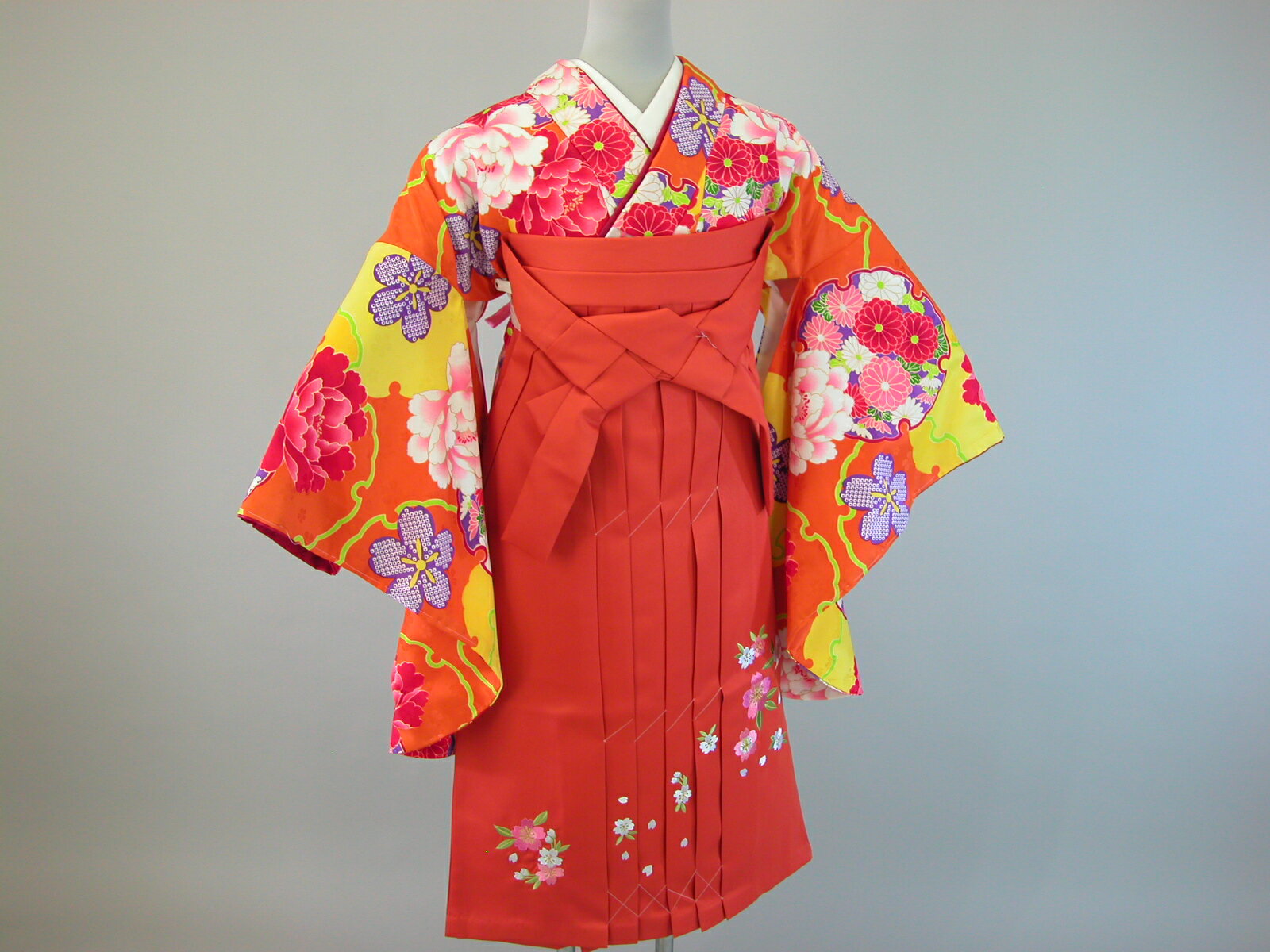 【レンタル】謝恩会教職 卒園式和服 きもの はかま【貸衣裳・貸衣装】送料無料卒業式 袴 着物2尺袖 無地 袴セット専門学校・短大・女子大小学校・中学校・高校No,7210・15点セット-c裄丈68cmオレンジ
