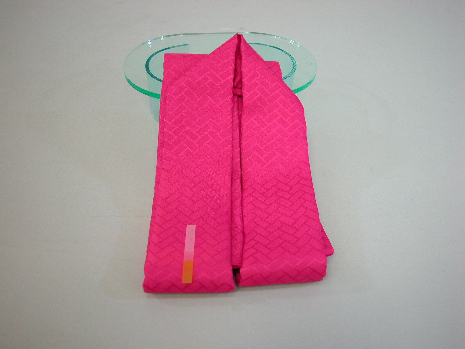 送料無料訳あり訳有り重ね衿綸子和服 成人式 振袖撮影 イベントフォーマル 結納和装 披露宴ワインセール-3