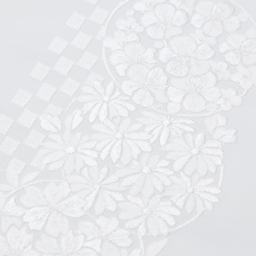 半衿 振袖 刺繍 半襟 刺繍衿 袴 長襦袢 半襟 半衿刺繍 掛け衿 付け襟 白地 白刺繍 シンプル 花 丸紋 市松 シルエリー 春/秋/冬 レディース 女性用 洗える お洒落 成人式 卒業式 結婚式 披露宴 花嫁衣裳 和装 着物 コスプレ （No.3638/A-1）