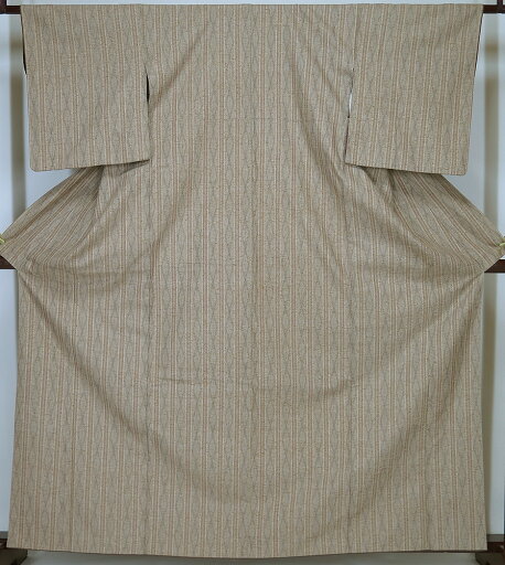 【中古】 美品 ぜんまい紬 グレー・茶 【中古】 美品 ぜんまい紬 グレー・茶