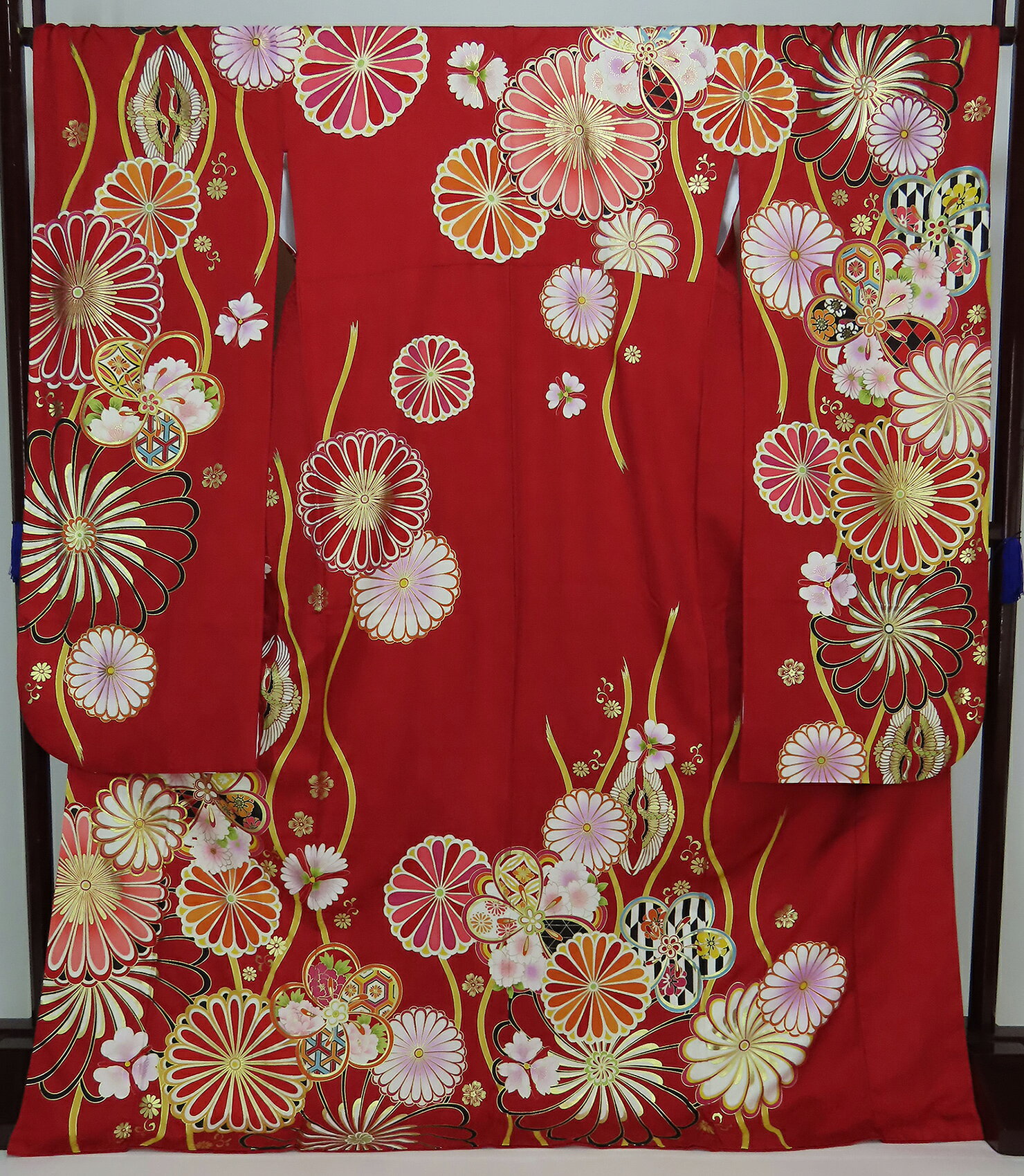 Rakuten - 振袖　長身長向き　紋意匠　正絹　裄70cm　身丈173cm　赤 　成人式　　【中古】美品　k3813572-3361rym