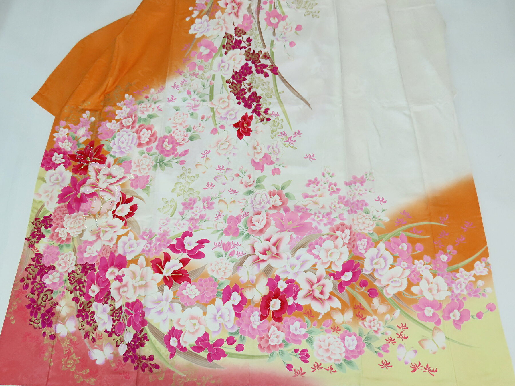 振袖　人気柄　正絹　裄68cm　身丈172cm　花柄　成人式　難無し　【中古】美品　k3893024-3420rym