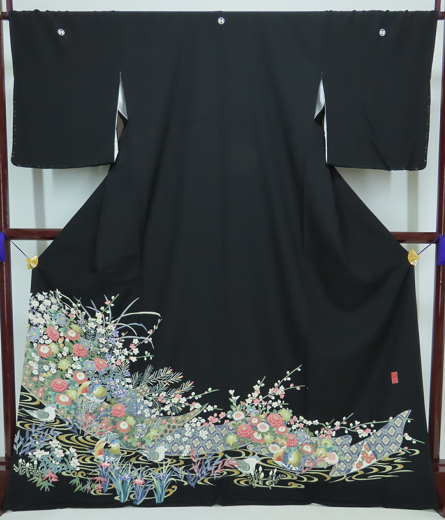 Rakuten - 黒留袖　本場加賀友禅　坂木末代　丸に並び瓶子　裄69cm　身丈168cm　【中古】美品　k4007505-3486ll