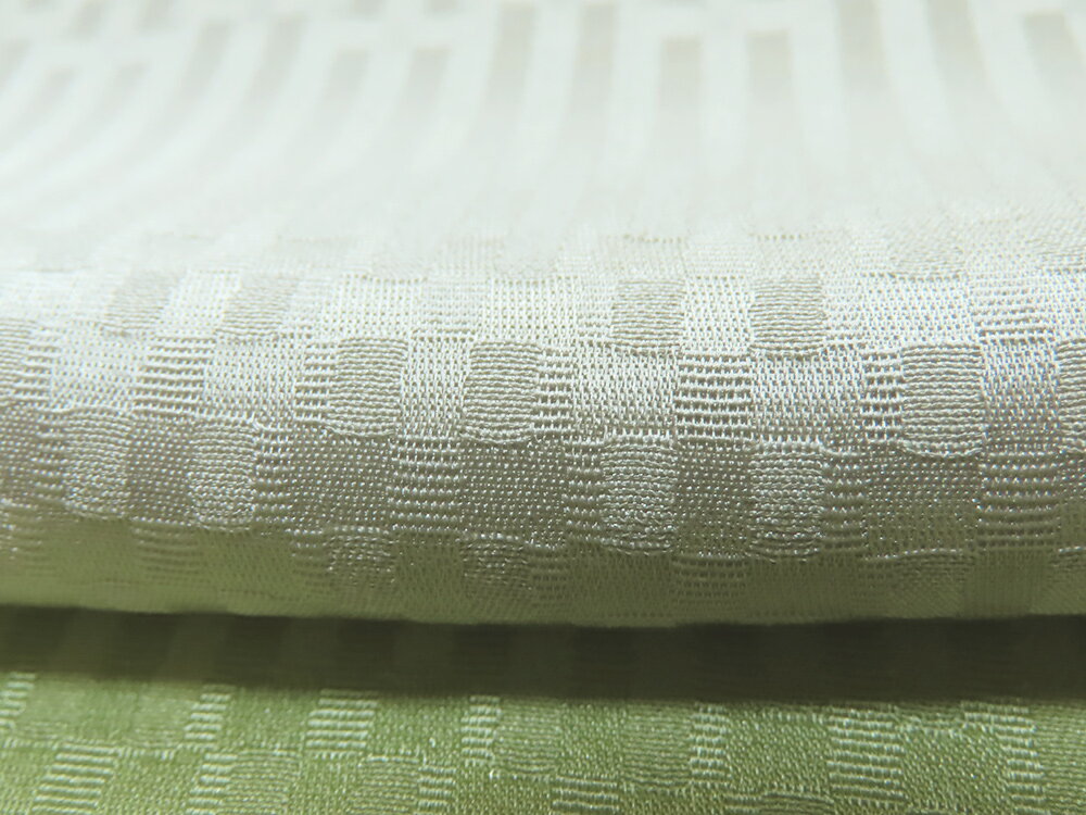 丹後産　帯揚げ　正絹　「丹後ちりめん」ロゴ入り　薄抹茶　薄灰茶　ko3873217-2877ryam（メール便　OR　郵便／代引不可）