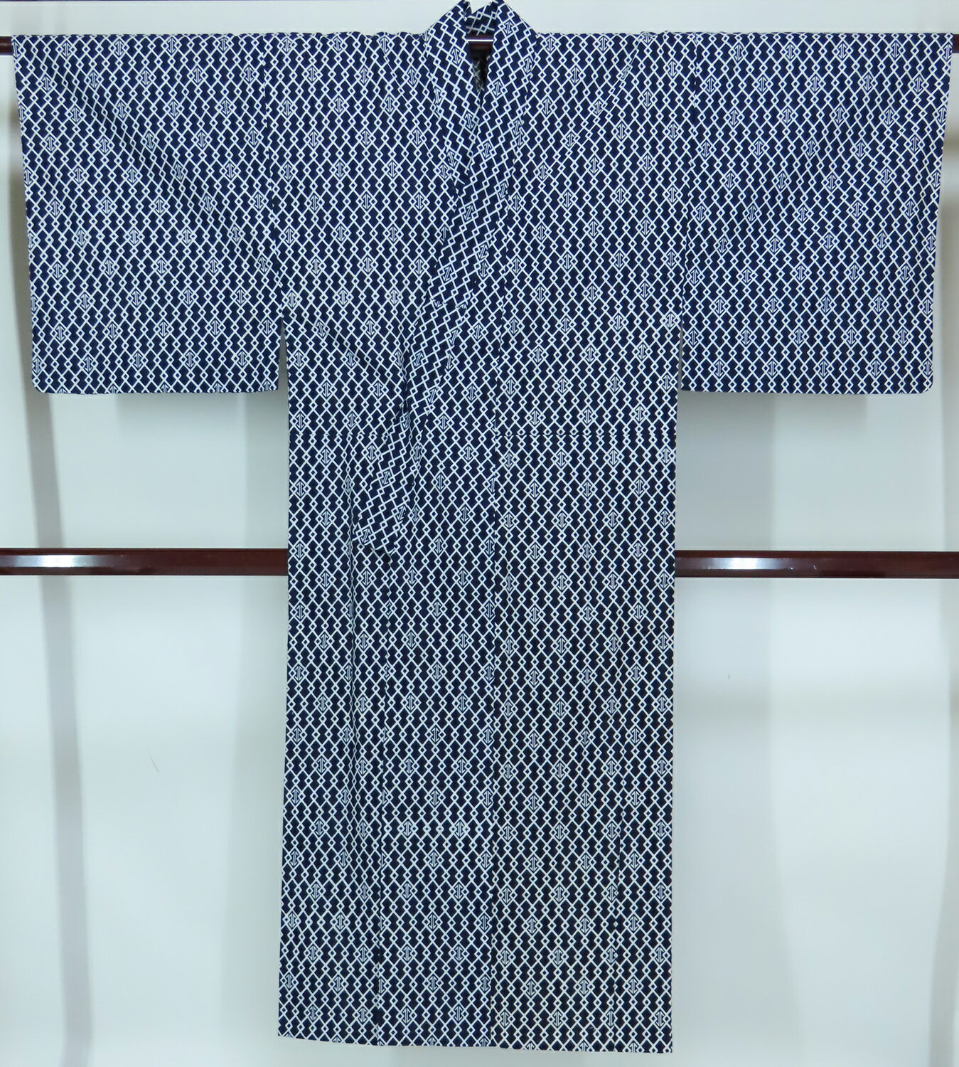 男性用 浴衣 身長160cm前後 紺 白 裄66.5cm 身丈137cm 盆踊り 手縫い 【中古】美品 oy979rym クリックポスト(代引き不可)