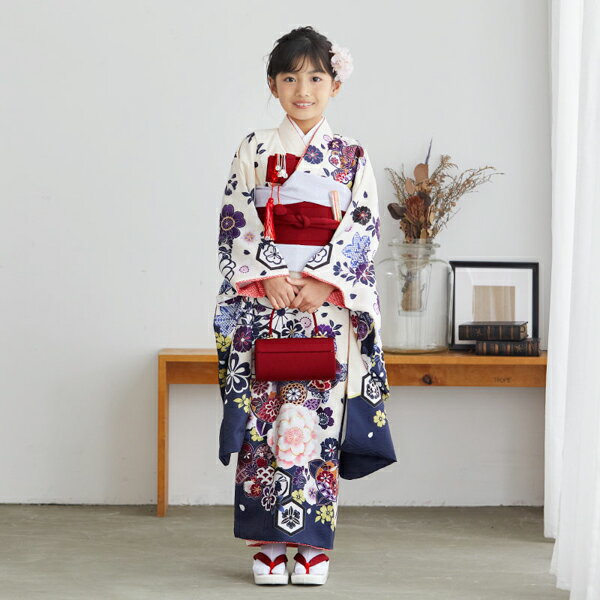 (七五三早割10%OFF9/18迄)【Prices down2】七五三 着物 7歳向け 箱迫セット 「ワインレッド無地」 7歳向け 子供着物 女の子の着物 筥迫 草履 バッグ ビラカン 帯締め 末広 【送料無料】 【メール便不可】＜H＞ss2509kkd15