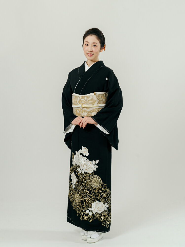 樂天商城 - 【レンタル】【最高級の留袖レンタル】京友禅と刺繍の逸品　バラ　華文　品番：t-684 サイズL