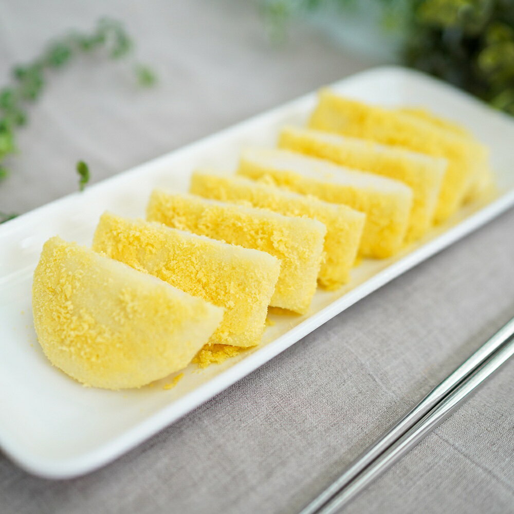 黄色チャルトク【韓国伝統餅／インジョルミ】韓国スイーツ/韓国餅/1枚（400g）餅 韓国料理 韓国食品 韓国 【秋本商店】【神戸で人気の韓国珍味】のサムネイル