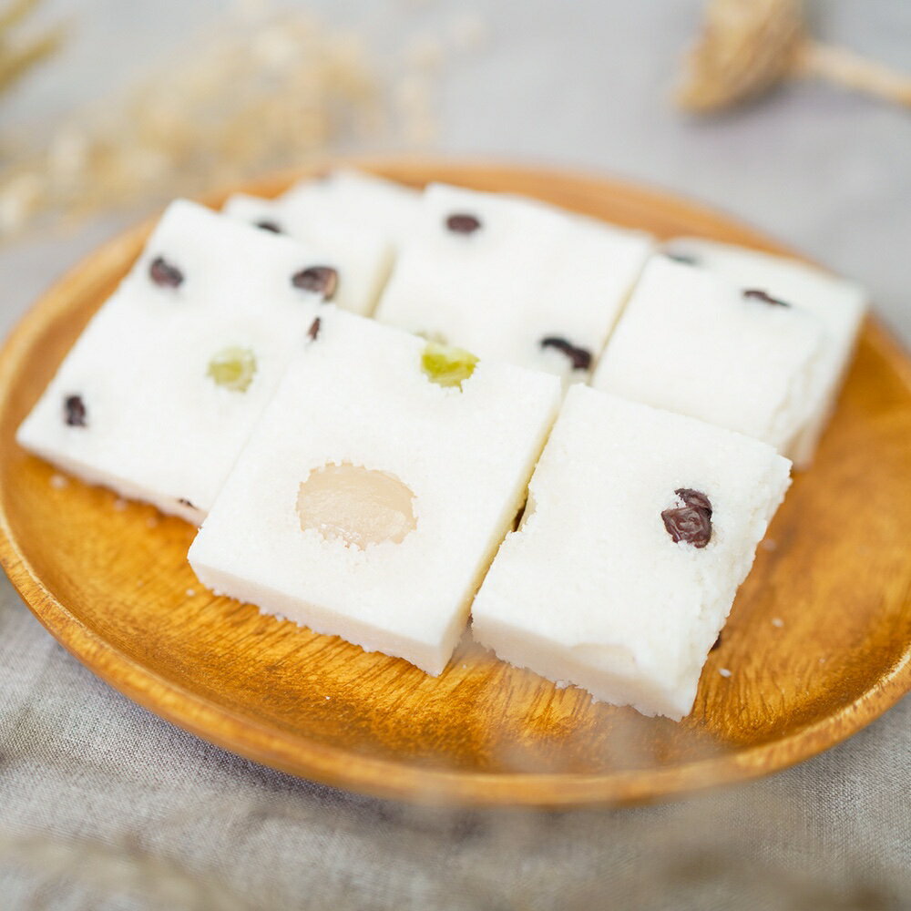 【韓国甘納豆蒸し餅】韓国スイーツ/韓国餅/（ペッソルギ/甘納豆シリット）1枚（450g）餅 韓国料理 韓国食品 韓国 【秋本商店】【神戸で人気の韓国珍味】のサムネイル