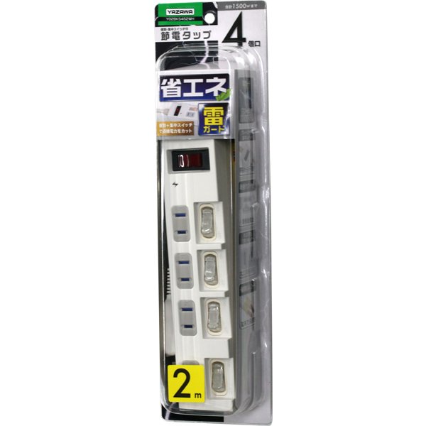 ヤザワ Y02BKS452WH 個別集中スイッチ付節電タップ 4個口2m 白●コードを抜かずに電源をON/OFFできる、節電に便利な個別スイッチ付きです。●差し込み口の間が広く開いている箇所があるので、ACアダプターも楽に接続できます。【仕様】本体寸法： W 46mm×H 215mm×D 32mm本体重量： 379g