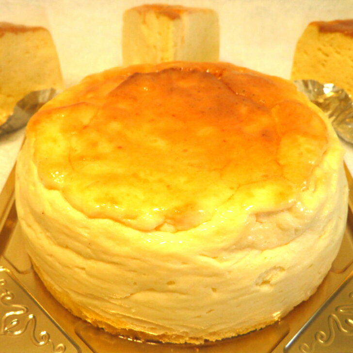 『蒸し焼きチーズケーキ』 18cmスフレチーズケーキ スフレ チーズケーキ 蒸しケーキ 18センチ ホール ケーキ しっとり 洋菓子 チーズ スイーツ お取り寄せケーキ 甘さ控えめ ホールケーキ デザート 誕生日 ケーキ おいしい 贈り物 プレゼントのサムネイル