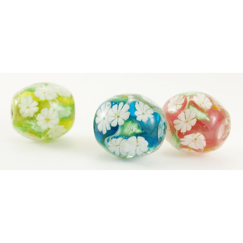 【2点で180円offクーポン対象!!】【34かすみ草】16mm 花 ミルフィオリ とんぼ玉 ビーズ ...