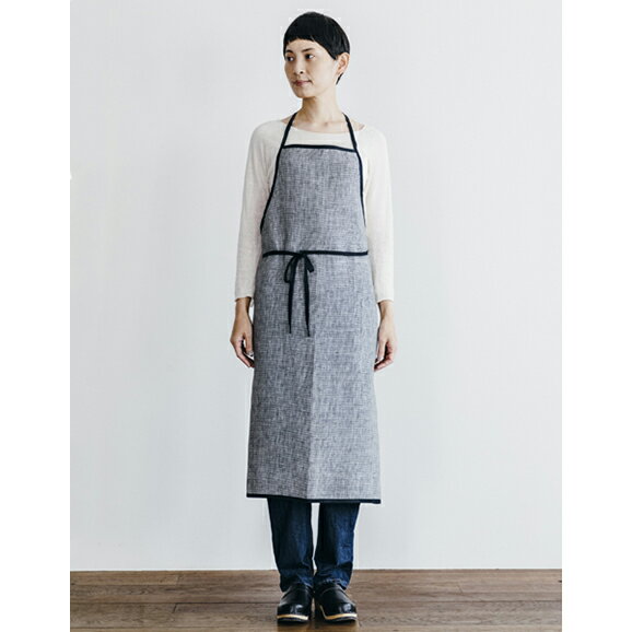 【全色展開中】fog linen work（フォグリネンワーク） リネンパイピングエプロン 白黒千鳥格子 [LKA117-BKCHE] / メンズ レディース 男性用 女性用 男女兼用 ロング丈 カフェ おしゃれ かわいい シンプル リネン 麻