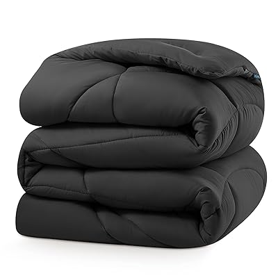 Rakuten - 掛け布団 シングル 肌掛け布団 春夏秋です 150x210cm 洗える 暖かい 抗菌防臭 軽量 防ダニ 通気性 オールシーズン 羽毛布団 1.8kg - ブラック