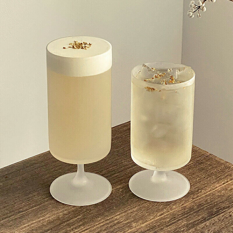 Rakuten - かわいい 美しい脚付グラス 日本酒 ゴブレット カクテルグラス 足付き クラフトサケグラス 玉足 すりガラス お酒 グラス 脚付き ワイングラス ワイン コップ 白ワイン 赤 シャンパン
