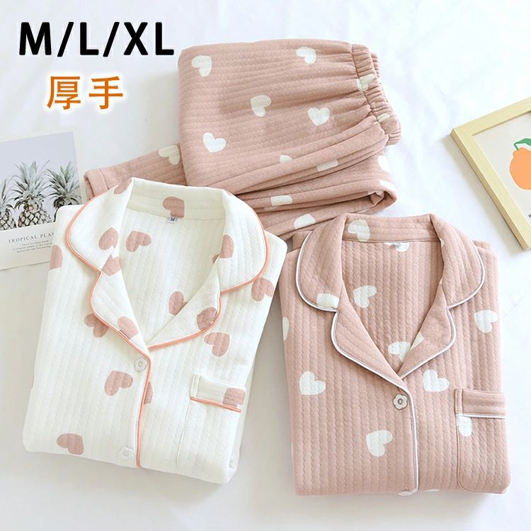 素材:綿 注意事項 ※商品画像はなるべく実際のカラーに近い画像を心掛けてはおりますが、お使いのブラウザの関係や撮影時の状況、 光の加減などによって掲載画像と実際の商品のカラーに多少色誤差が生じる場合がございます。 ※30度のぬるま湯に中性洗...