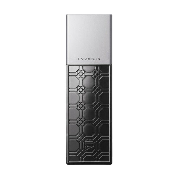 商品名 イイスタンダード E STANDARD ヘアセラム 内容量 120g 商品説明 POINT1 ・42種類の純度の高い美容成分（ヒアルロン酸・コラーゲンなど）を凝縮し、髪に栄養をチャージし、うるおい・ハリ・コシを与えてくれる ・海藻ゲルカプセルで髪に必要なミネラル成分を新鮮な状態で届けてくれる POINT2 ・無香料なのでお持ちのトリートメントと併用OK ・シャンプー後にひと手間かけることで、トリートメント成分がより髪に浸透 ・髪のダメージ部分を集中的に補修し、しなやかでサラっとした髪に 使用方法 1.シャンプー後軽く水気をきる 2.ヘアセラムを2〜3プッシュし、手のひらで半透明になるまで伸ばす 3.髪のダメージ部分にもみ込む（髪の長さにより2・3を繰り返す） 4.流さず、お使いのトリートメントを重ね付けし、2〜3分置き洗い流す 配合成分 水,BG,ペンチレングリコール,グルセリン,アルギニン,ジラウロイルグルタミン酸リシンNa,ヒアルロン酸ヒドロキシプロピルトリモニウム,加水分解ケラチン(羊毛・水鳥),ヒドロキシプロピルトリモニウム加水分解ケラチン(羊毛),ポリクオタニウム-51,サクシノイルアテロコラーゲン,水溶性コラーゲン,タウリン,トレハロース,ペタイン,アラントイン,炭,アルギン酸Na,アラニン,グルタミン酸,ラウラミノプロピオン酸Na,リシンHCI,グリシン,ロイシン,ヒスチジンHCI,セリン,バリン,トレオニン,イソロイシン,フェニルアラニン,プロリン,チロシン,アスパラギン酸Na,イノシン酸2Na,グアニル酸2Na,ジグリセリン,DPG,PCA-Na,PVP,(ビニルピロリドン/VA),コポリマー,ソルビトール,キサンタンガム,(アクリレーツ/アクリル酸アルキル(C10-30))クロスポリマー,クエン酸,リン酸K,リン酸2Na,フェノキシエタノール,エタノール 販売元・メーカー 株式会社サンテック産業 東京都目黒区下目黒6-9-22 月光町アパートメント1.2階 お問い合わせ先 03-5787-7588 区分・原産国 ヘアケア・日本 広告文責 株式会社ライズコーポレーション TEL:03-5542-1285