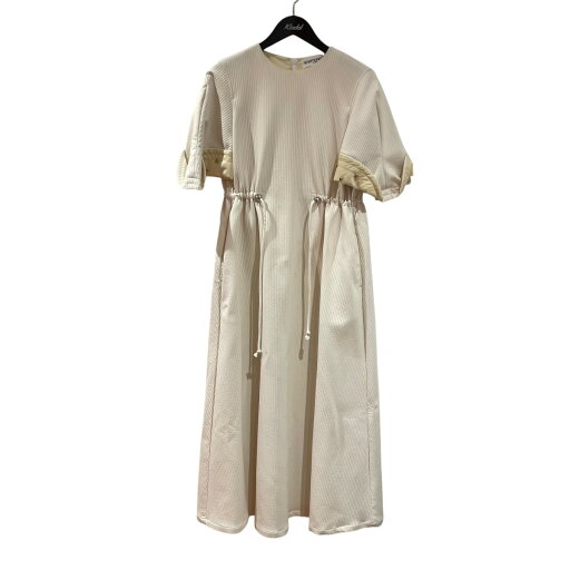 【中古】KISHIDA MIKI 22AW 半袖ワンピース アイボリー サイズ:F 【150425】(キシダミキ) 【中古】KISHIDA MIKI 22AW 半袖ワンピース アイボリー サイズ:F 【150425】(キシダミキ)