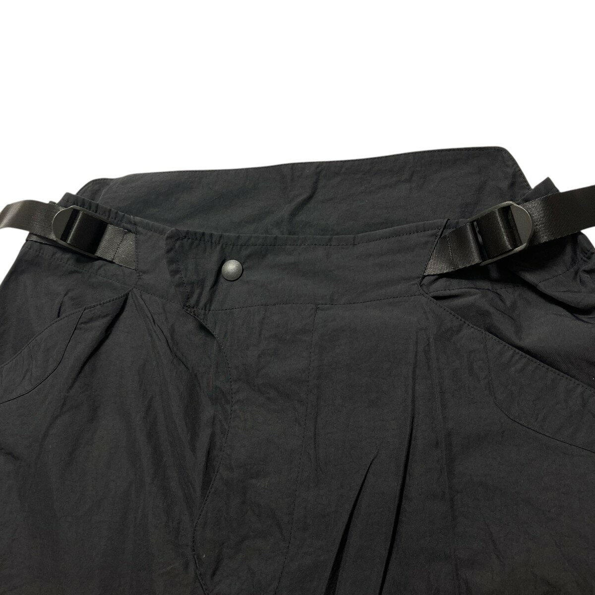 【中古】WAVE OF SANDTUMI NYLON ウエストベルト付ハーフパンツ WOS TUMI 02 ブラ...