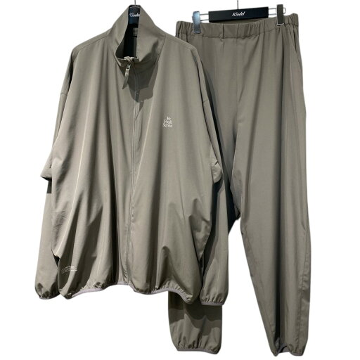 【中古】FreshService 24SS UTILITY PACKABLE SUITオーバーサイズストレッチイージーZIPジャケット&パンツ セットアップ グレー サイズ:L 【300425】(フレッシュサービス) 【中古】FreshService 24SS UTILITY PACKABLE SUITオーバーサイズストレッチイージーZIPジャケット&パンツ セットアップ グレー サイズ:L 【300425】(フレッシュサービス)