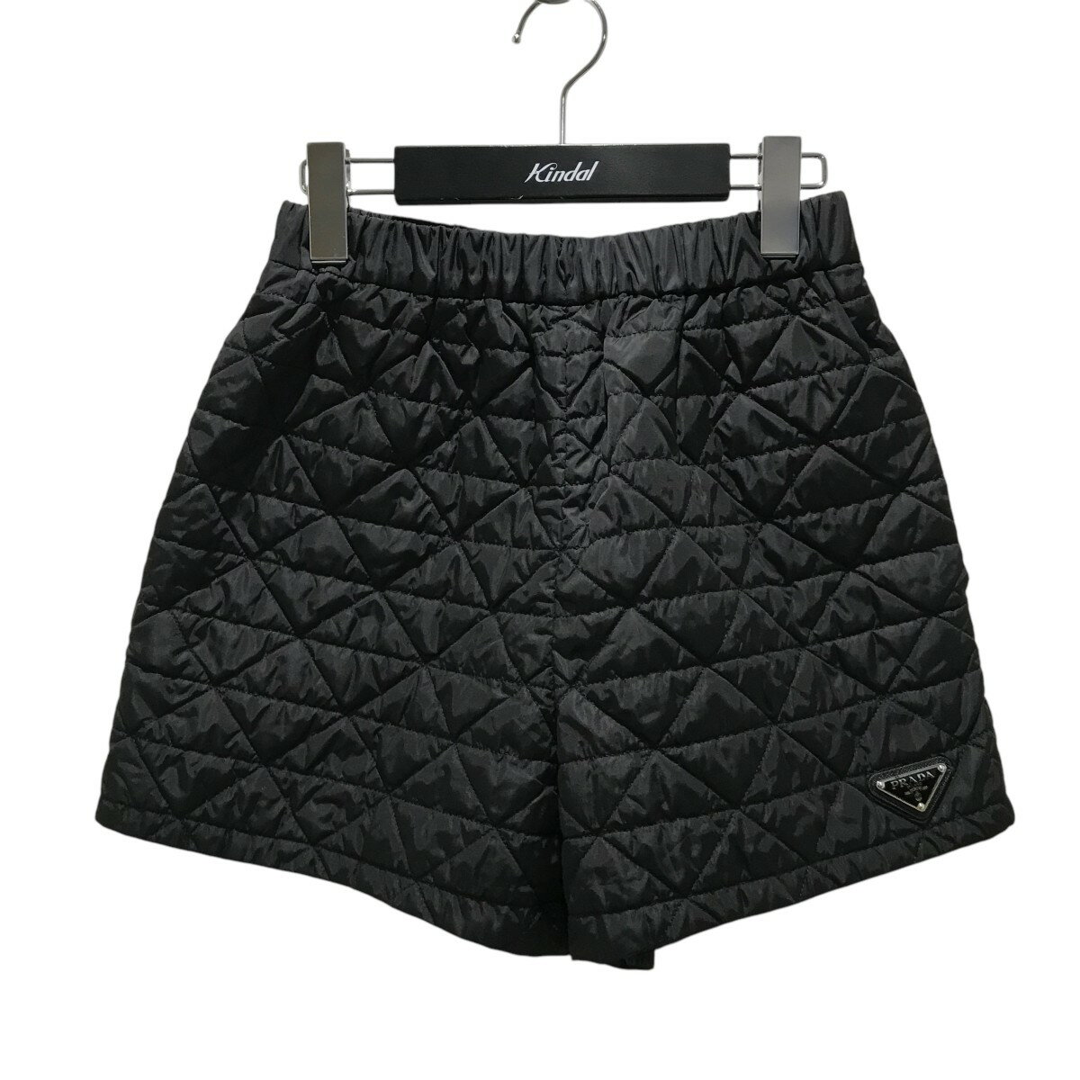 【中古】PRADA リナイロントライアングルプレートハーフパンツ 22A757 ブラック サイズ:38 【010525】(プラダ)