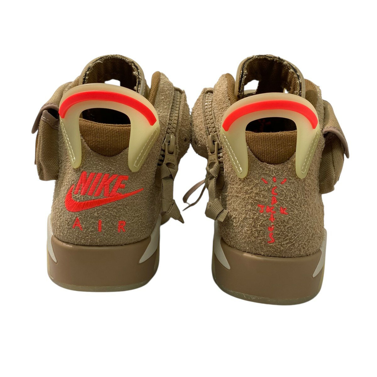 【中古】NIKE　Travis Scott × Nike Air Jordan 6 British Khaki スニーカー ベージュ サイズ：24.0cm 【020525】（ナイキ）