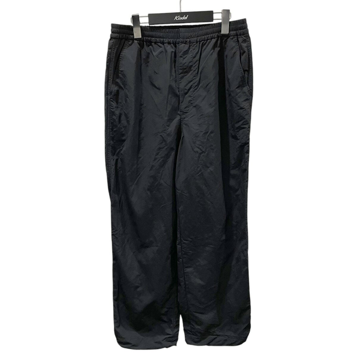 【中古】UNIVERSAL PRODUCTS. ナイロントラックパンツ NYLON TRACK PANTS 212-60503 ブラック サイズ:2 【290525】(ユニバーサルプロダクツ)